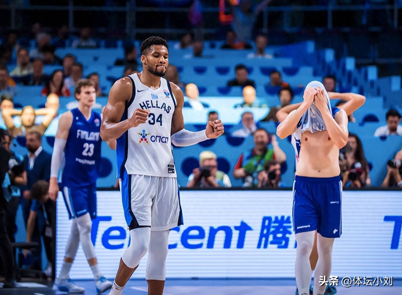 爱游戏体育官方入口字母哥在独行侠比赛中赛况扑朔迷离，回归赛场引发热议！(字母哥单挑视频)