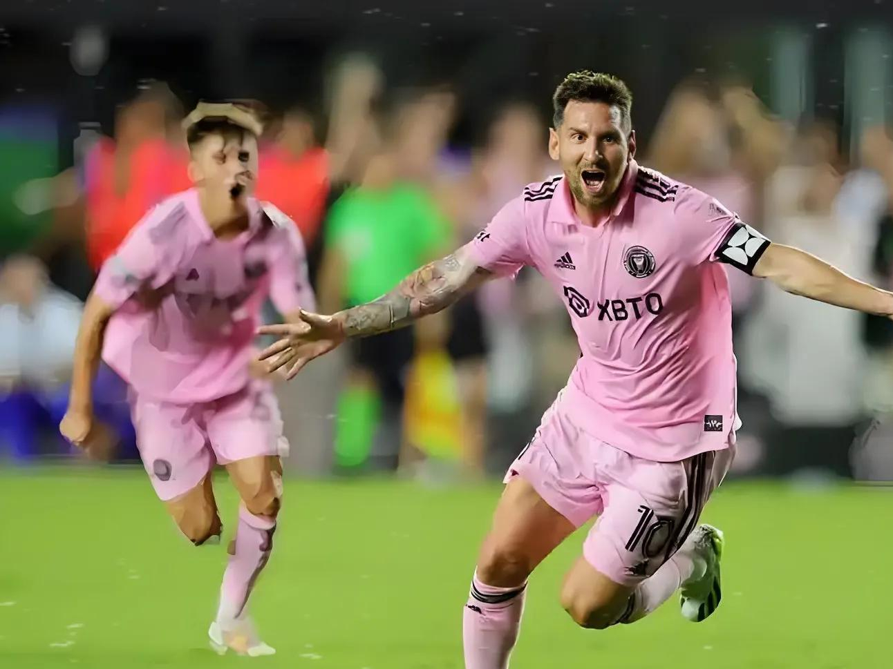 爱游戏AYX中国官方平台包含赛地聚焦——西甲冲刺阶段热度飙升，迈阿密热火刷新队史纪录，球迷炸锅，身体对抗强度拉满的词条