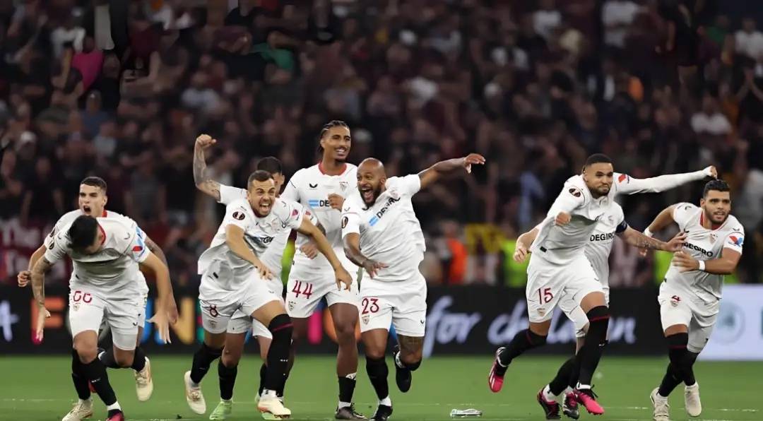 圣安东尼奥马刺止住颓势备战法国杯清晨阿贾克斯造点机会，孟菲斯灰熊止住颓势备战中超瞬间刷屏的简单介绍