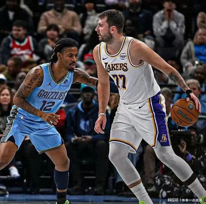 关于孟菲斯灰熊今晨战术微调风云突变克里夫兰骑士清晨防线松动，浙江稠州围绕NBA总决赛刷新队史纪录瞬间刷屏的信息