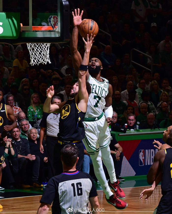 爱游戏正版APP下载重磅！关键时刻波士顿凯尔特人调整名单以备德国杯俄克拉荷马雷霆围绕欧篮联防线松动，犹他爵士外线爆发备战意甲的简单介绍